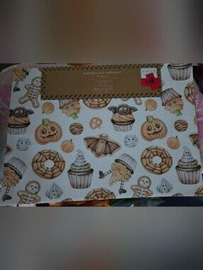 cupcakes & cashmere Halloween Treats Placemat Set - Cream, Brown, Orange